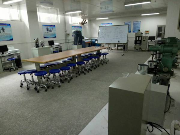5B106 jianzhucailiaoshiyanshiyi guopeng jiancheng.jpg