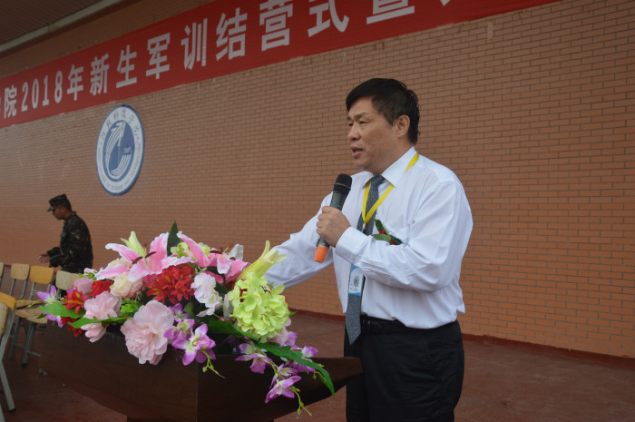 张建国校长讲话_副本.jpg