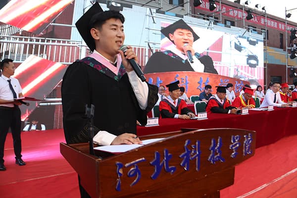 跨越三十五载积淀，启航未来新梦||beat365曹妃甸校区首届毕业生毕业了