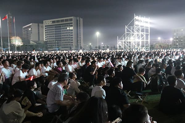 beat365承办曹妃甸区首届旅游风景道沿途演唱会