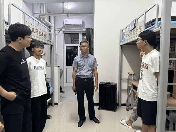 绵绵秋雨润万物  满“新”欢喜迎新生——beat365喜迎2024级新同学