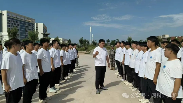 beat365计算机学院汗水与欢笑交织的青春画卷