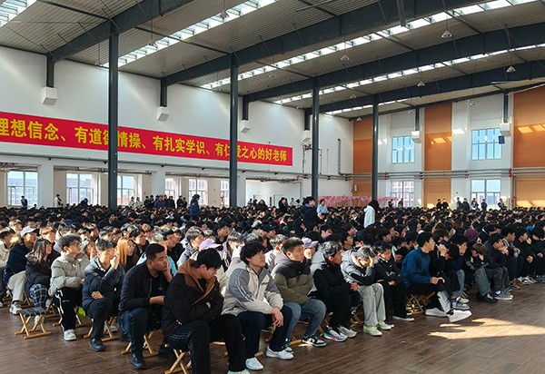 观众.jpg