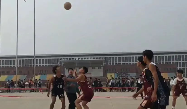 计算机学院 跃动青春不认输, 拼搏向前展雄图 第 1 张