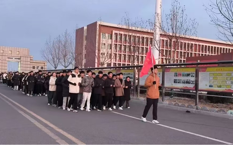 计算机学院-跑操炼意志 青春绽光芒