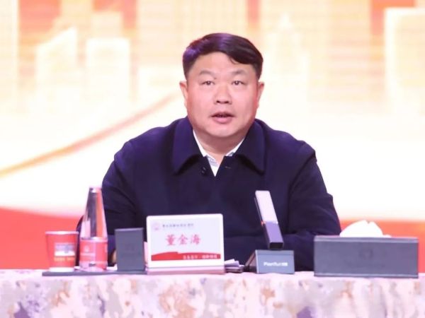 热血铸军魂 青春献国防——beat365欢送2025年上半年光荣应征入伍学生 第 11 张